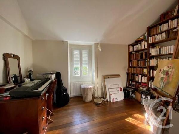 Maison à vendre  9 pièces - 190 m2 ST PIERRE LES NEMOURS - 77