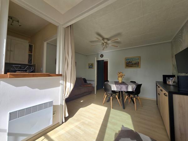 La Grande-Motte (34280) Studio meublé 26m²et rénové avec une place de parking