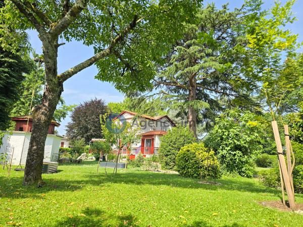À vendre - Maison individuelle, 6 pièces située à Navarrenx (64190)