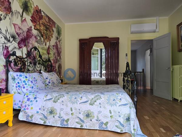 À vendre - Maison individuelle, 6 pièces située à Navarrenx (64190)