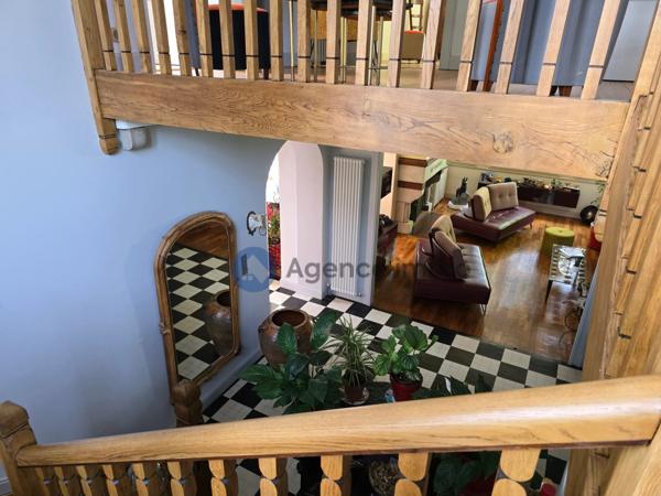 À vendre - Maison individuelle, 6 pièces située à Navarrenx (64190)