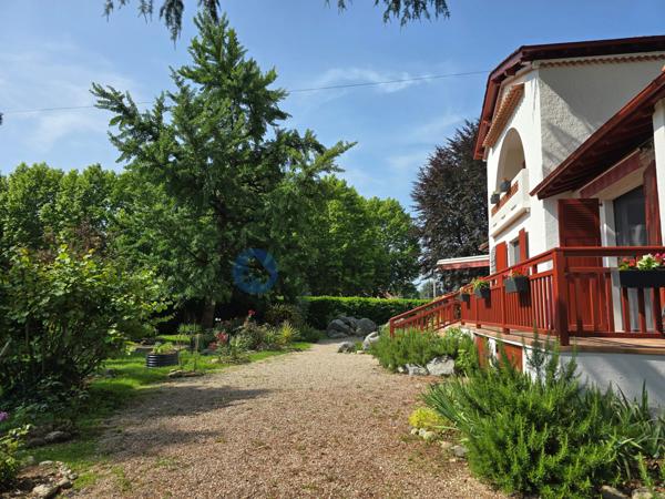 À vendre - Maison individuelle, 6 pièces située à Navarrenx (64190)