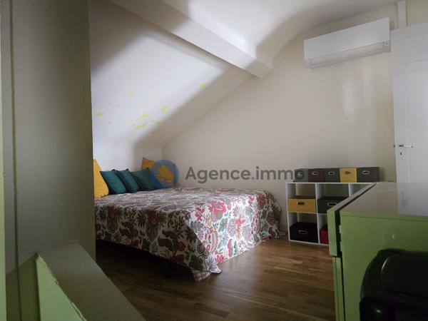 À vendre - Maison individuelle, 6 pièces située à Navarrenx (64190)