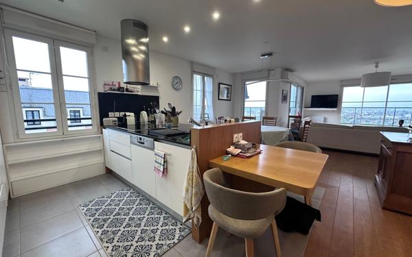 Appartement à vendre    4 pièces • 130,21 m2 Chennevières-sur-Marne