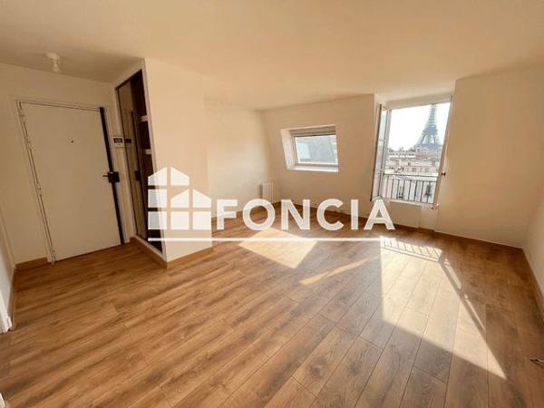 Location Appartement 3 pièces 67.36 m² - 48 BOULEVARD LA TOUR MAUBOURG Paris 75007