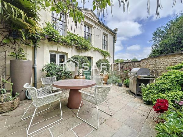 Grande demeure de caractère avec piscine