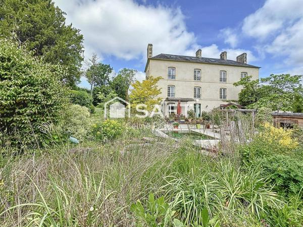 Grande demeure de caractère avec piscine