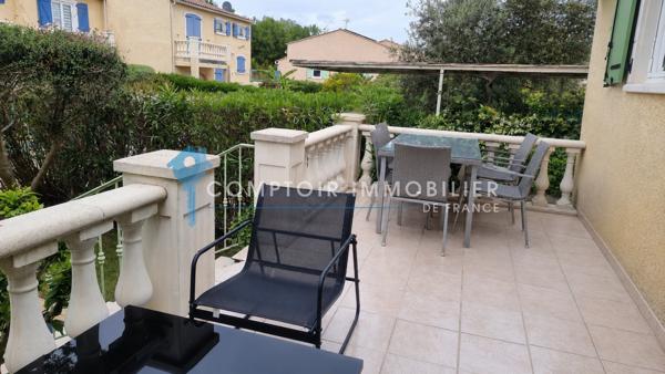Villa
                                                                                                                                                                                                                                                                                                                        4 pièce(s)                                                                                                                                                                                                          3 chambre(s)                                                                                                                                                                                                          70  m²