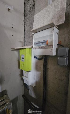 Local 329 m² à Coarraze 64800