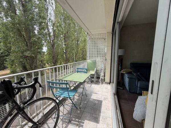 Appartement à vendre 420 000 € Maisons-Laffitte 4 p 77 m² DPE E