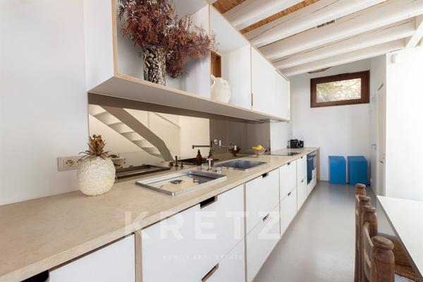 Maison d'architecte avec vue Notre Dame de la Garde