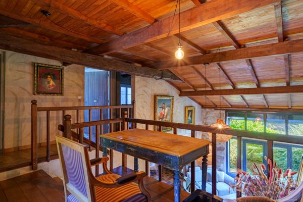 Maison
         7 pièces
        - 177 m² Exclusivité 339 000 € *