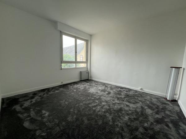 Appartement à vendre |  Vierzon |  4 pièces | 99 m²