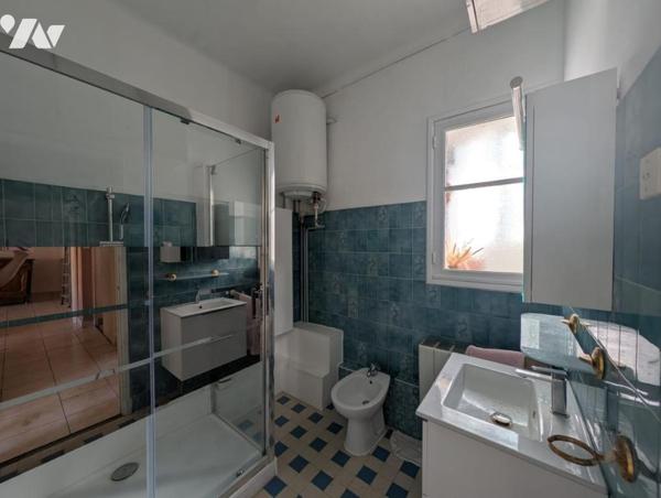 APPARTEMENT T3 CLIMATISÉ, BALCON, CAVE, EN ÉTAGE ÉLEVÉ. Box en sus.