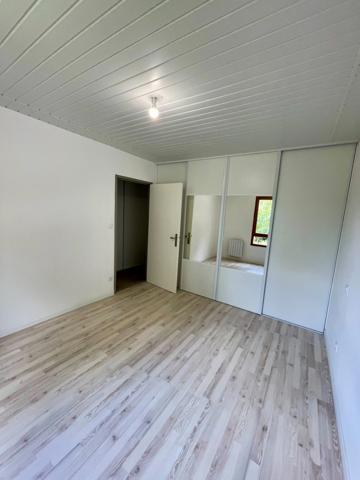 Maison rénovée 4 pièces – 89 m² avec jardin privatif à Bruniquel (82800)