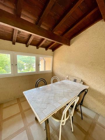 Maison rénovée 4 pièces – 89 m² avec jardin privatif à Bruniquel (82800)