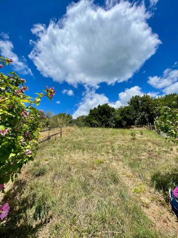 Maison rénovée 4 pièces – 89 m² avec jardin privatif à Bruniquel (82800)