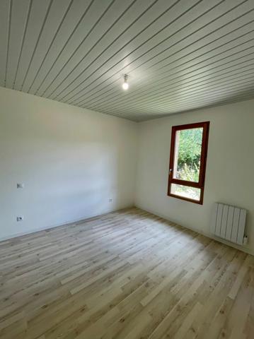 Maison rénovée 4 pièces – 89 m² avec jardin privatif à Bruniquel (82800)