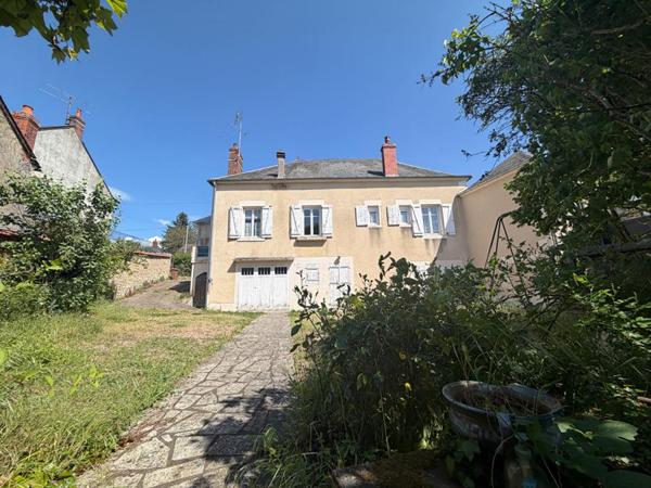 Belle maison ancienne à Guérigny