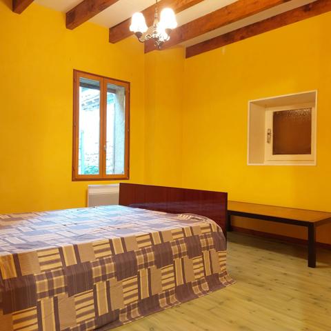 Maison à vendre 8 pièces MONTRICOUX (82), Maison de village avec fort potentiel – env. 140 m² habitables – proche Nègrepelisse