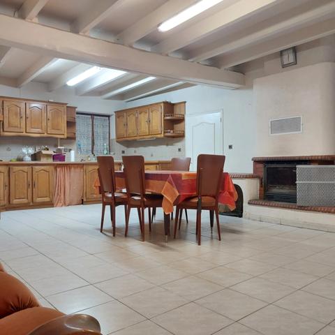 Maison à vendre 8 pièces MONTRICOUX (82), Maison de village avec fort potentiel – env. 140 m² habitables – proche Nègrepelisse