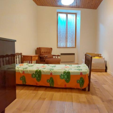 Maison à vendre 8 pièces MONTRICOUX (82), Maison de village avec fort potentiel – env. 140 m² habitables – proche Nègrepelisse