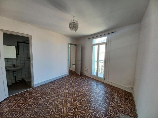 Un immeuble de rapport de 6lots