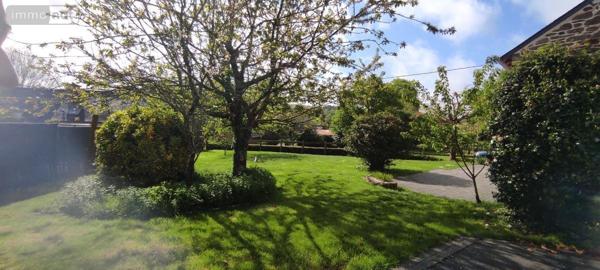 Maison à louer à Molac dans le Morbihan (56230), ref : 56013-L44