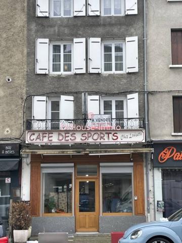 Immeuble à vendre 11 pièces de 216 m²