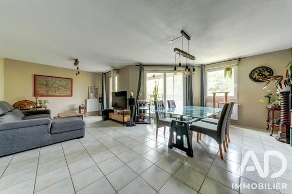 Appartement à vendre 4 pièces 106 m² Lyon 8
