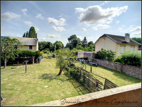 Dpt Sarthe (72), à vendre LA CHARTRE SUR LE LOIR maison P6 de 132,48 m² - Terrain de 629,00 m² - cave-balcon- terasse