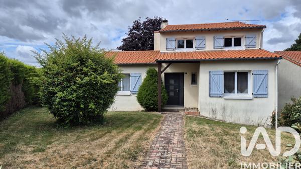 Maison à vendre 6 pièces 148 m² Cholet