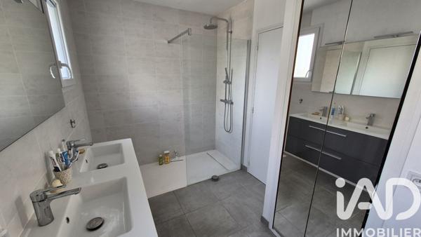 Maison à vendre 6 pièces 148 m² Cholet