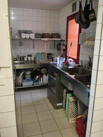 Fonds de commerce à vendre à Isigny-le-Buat dans la Manche (50540), ref : 12547/191