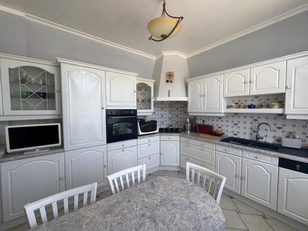 Maison 4 pièces - 126 m² Exclusivité efficity