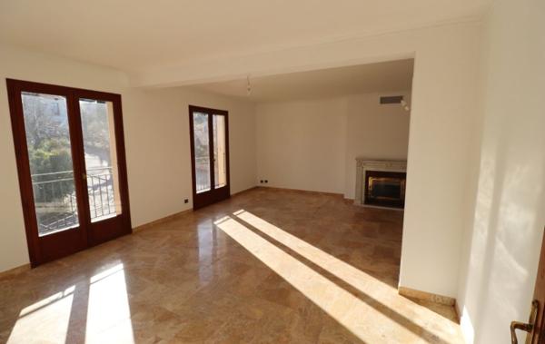 Vente Maison Villa de caractère T5  130 m² Prades   