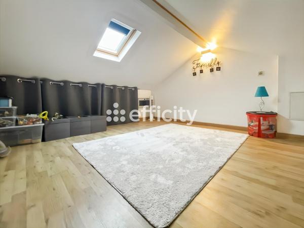 Maison
         7 pièces
        - 150 m² 795 000 € *