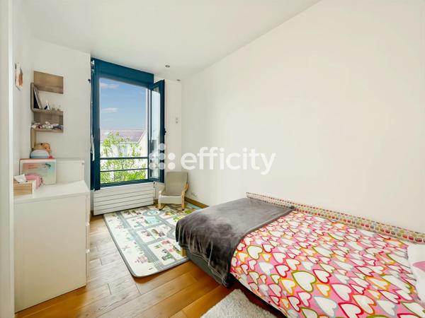 Maison
         7 pièces
        - 150 m² 795 000 € *