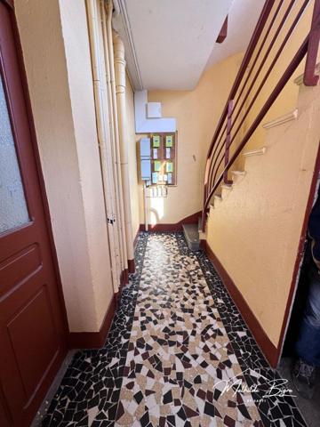 À découvrir à CHARBONNIER ensemble immobilier locatif