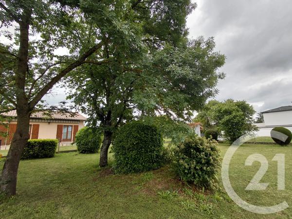 Terrain à vendre  650 m 2   MONDONVILLE  - 31