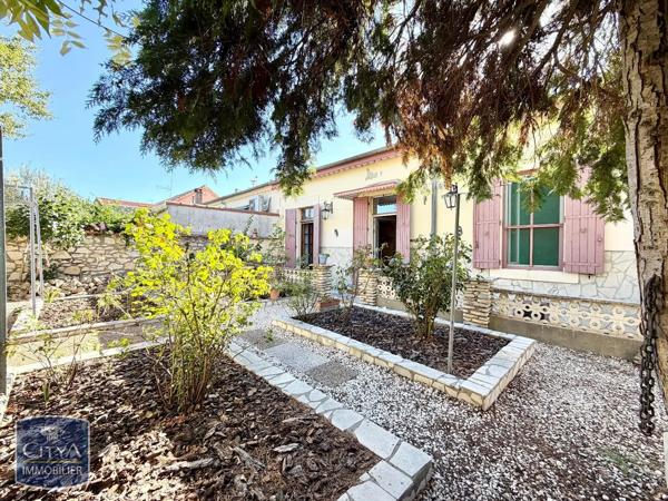 Maison à louer 4 pièces Nîmes (30000)
