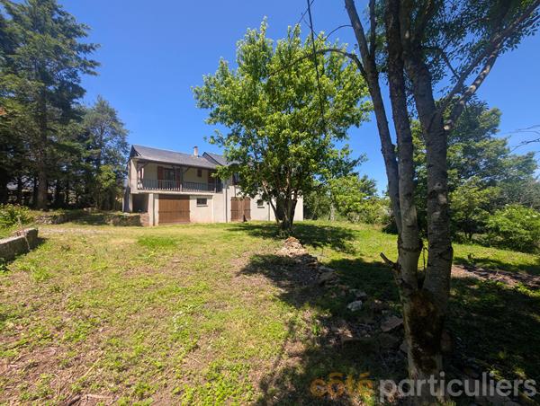 Vente
                Maison104 m² - 5 Pièces -
                    LA LOUBIERE (12740)