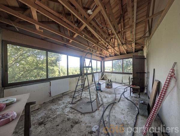 Vente
                Maison104 m² - 5 Pièces -
                    LA LOUBIERE (12740)