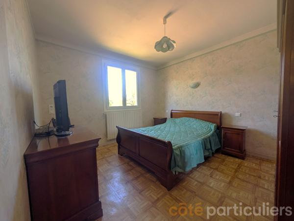 Vente
                Maison104 m² - 5 Pièces -
                    LA LOUBIERE (12740)
