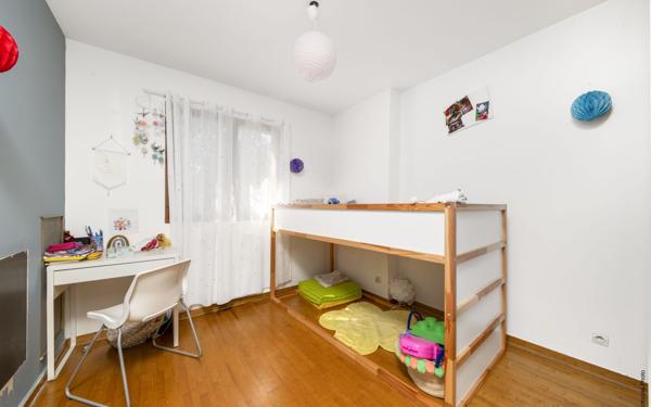 Maison à vendre    5 pièces • 122 m2 Montrabé