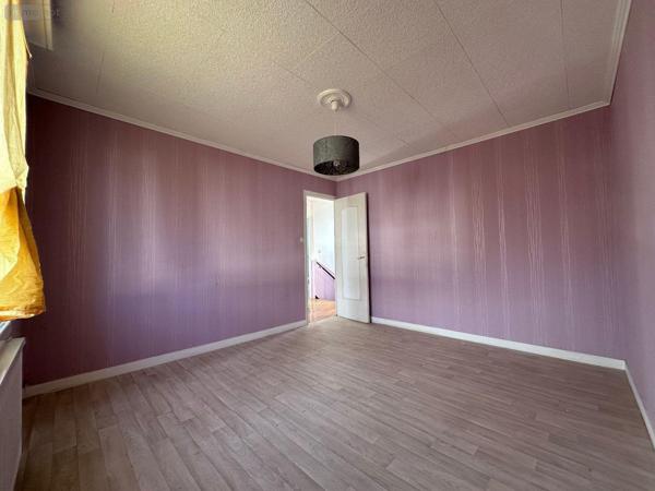 Maison à vendre à Quimper dans le Finistère (29000), ref : 29005-12   
KERVILIEN