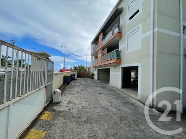 Appartement F4 à vendre  4 pièces - 130 m2 ST DENIS - 974