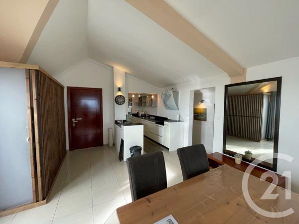 Appartement F4 à vendre  4 pièces - 130 m2 ST DENIS - 974