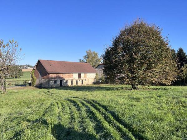 Maison à vendre |  Saint-Yrieix-la-Perche |  1 pièce | 270 m²
