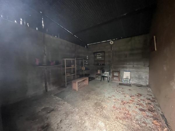 Maison à vendre |  Saint-Yrieix-la-Perche |  1 pièce | 270 m²